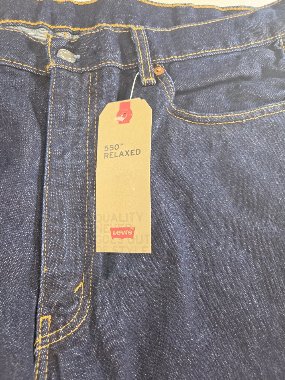 Levi’s 550 Relaxed Fit Jeans 38x32 NWT - Picture 5 of 8